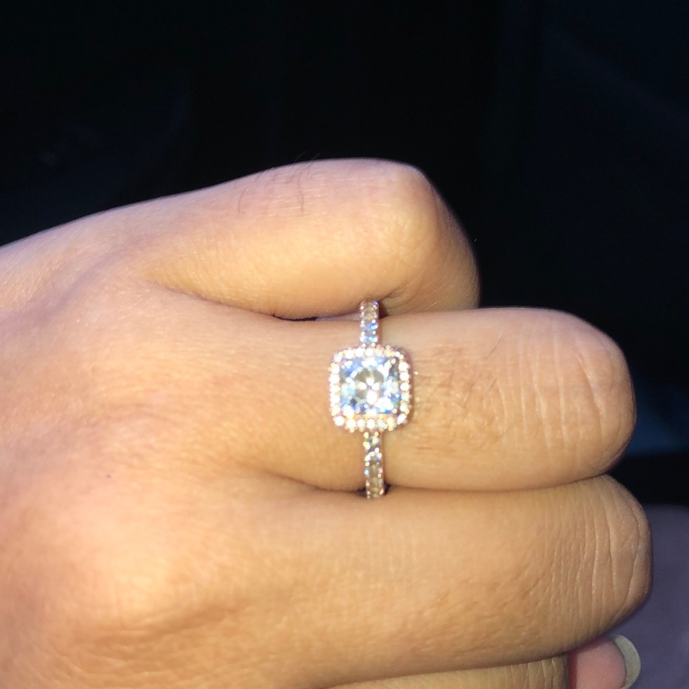 Pandora ring